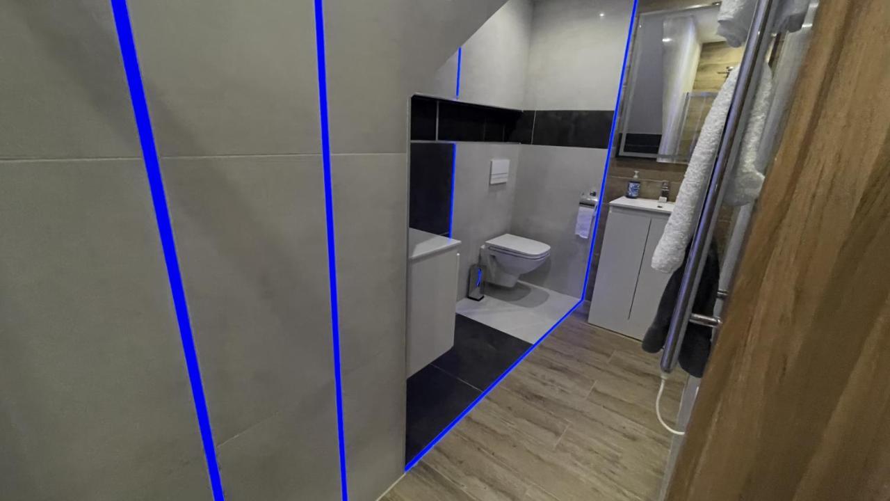 #1 Tgha Luxury Studio Apartment In アスローン エクステリア 写真